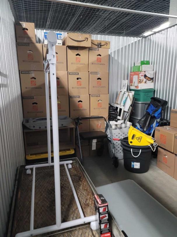 Storage Unit Auction in Lutz, FL at Midgard Self Storage Lutz 2 ends on